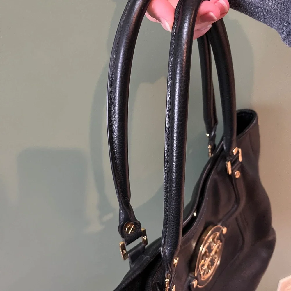 Tory Burch tory burch